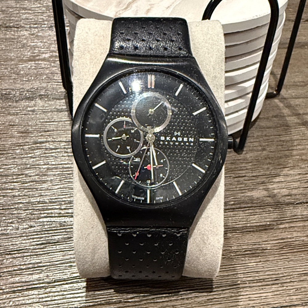 Skagen Black Chronograph with Textured Strap